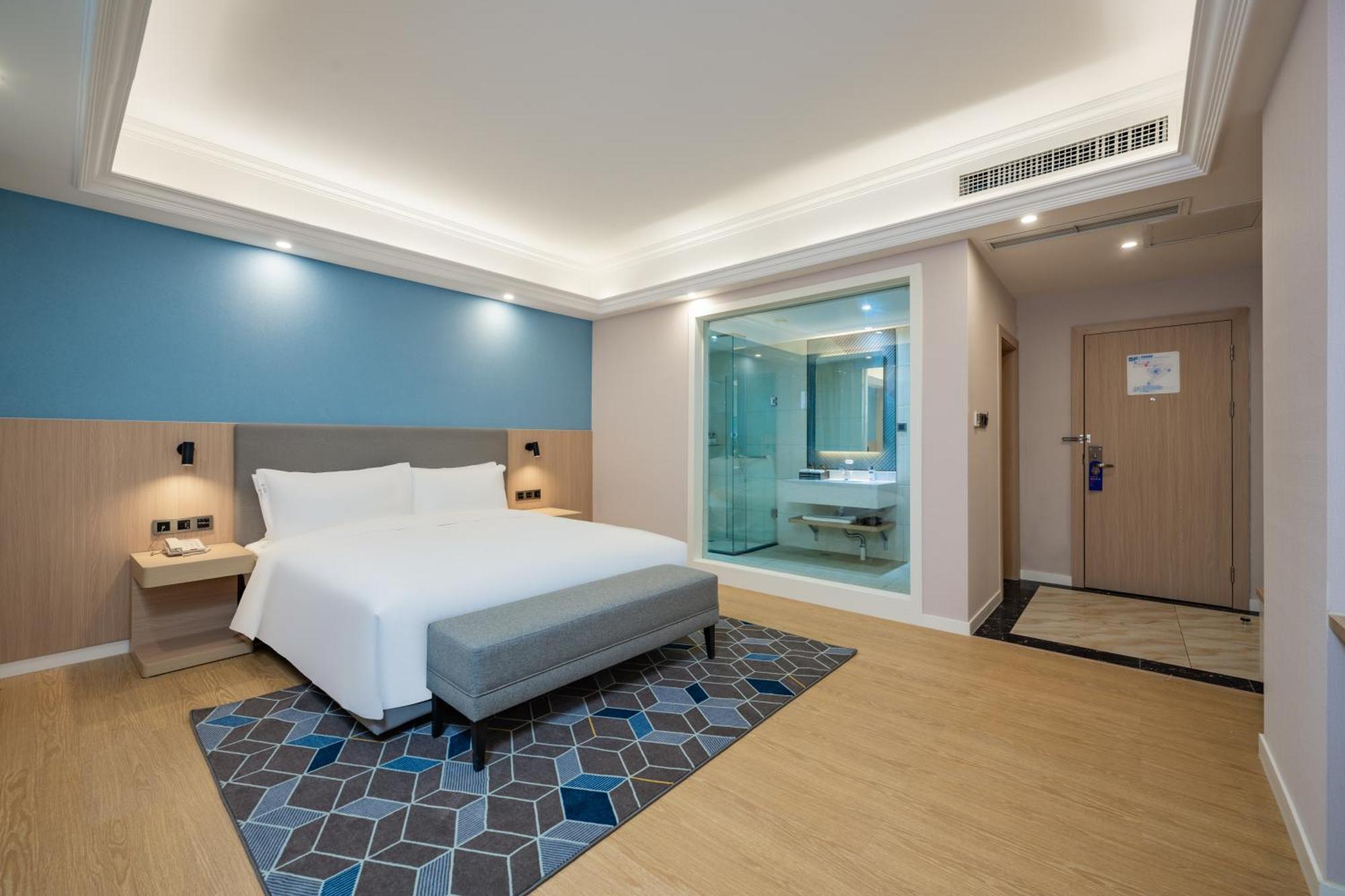 Holiday Inn Express Chengdu Tianfu Square By Ihg - Chunxi Road And Kuanzhai Alley Exterior photo
