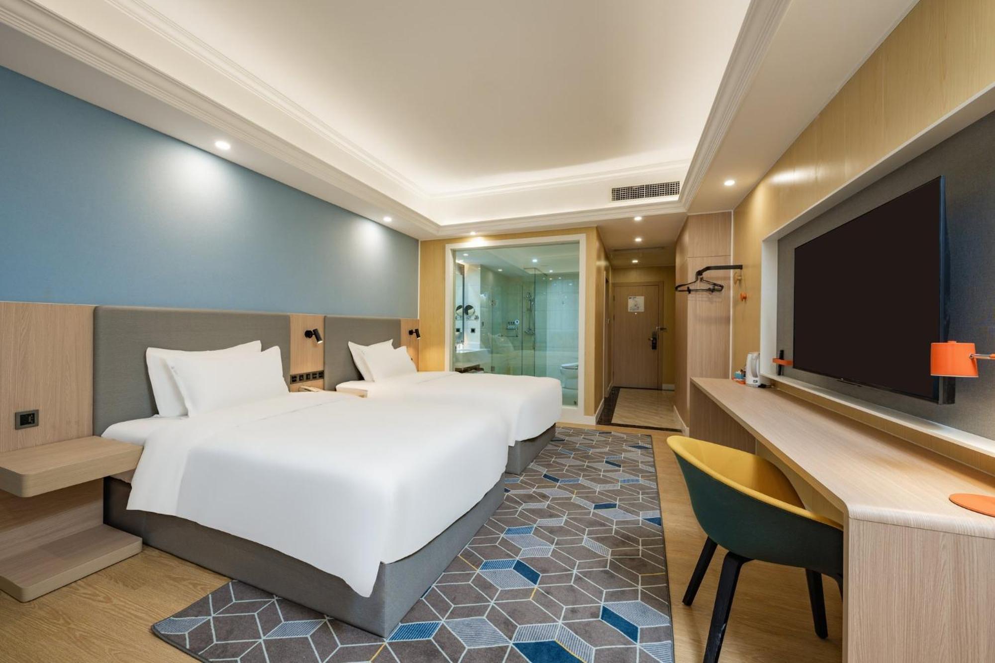Holiday Inn Express Chengdu Tianfu Square By Ihg - Chunxi Road And Kuanzhai Alley Exterior photo